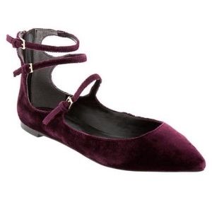 Banana Republic velvet flats 6.5